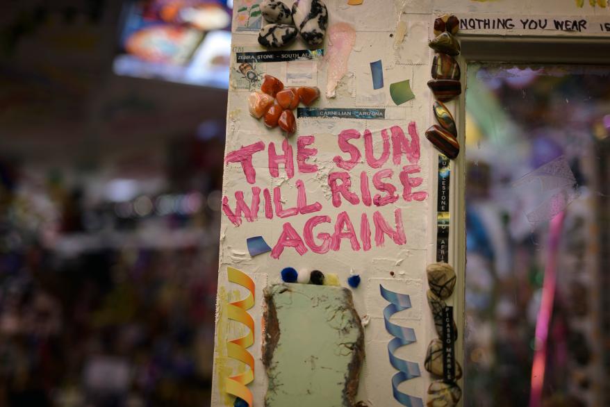 message reads the sun will rise again